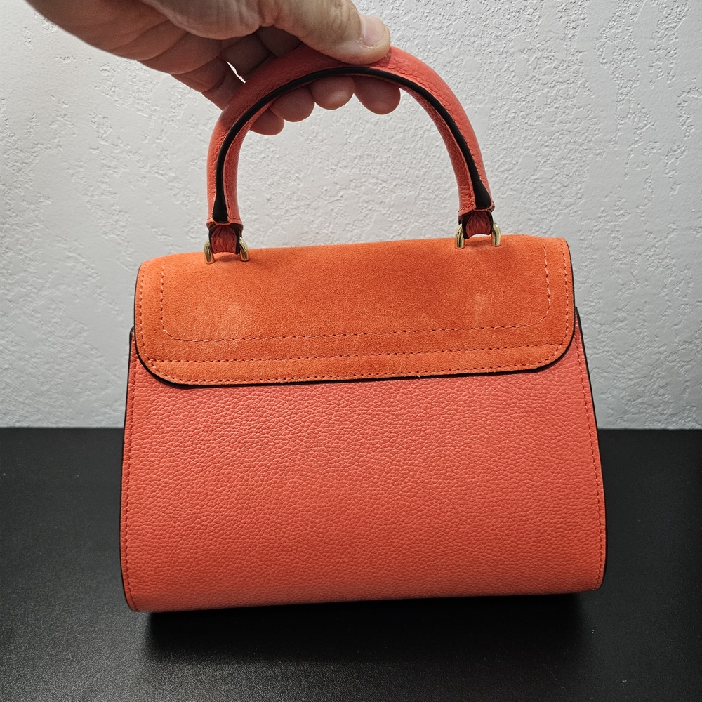 See By Chloe Coral Summer Satchel with Gold Hardware - Picture 13 of 17